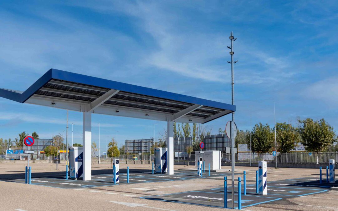 Estación de Carga Ultra-rápida Zunder en Laguna de Duero, Valladolid