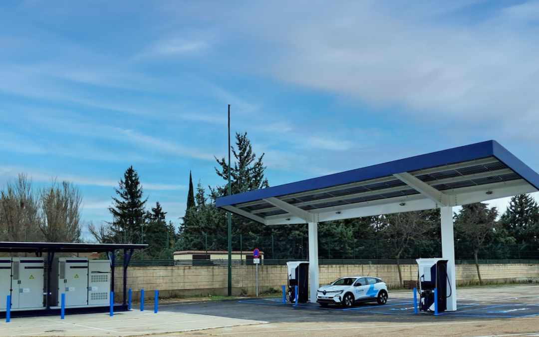 Estación de Carga Ultra-rápida de Zunder en Mercaolid, Valladolid