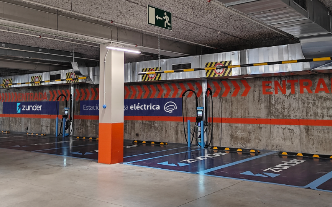 Estación de Carga Ultra-rápida de Zunder en Alcorcón (Obramat)