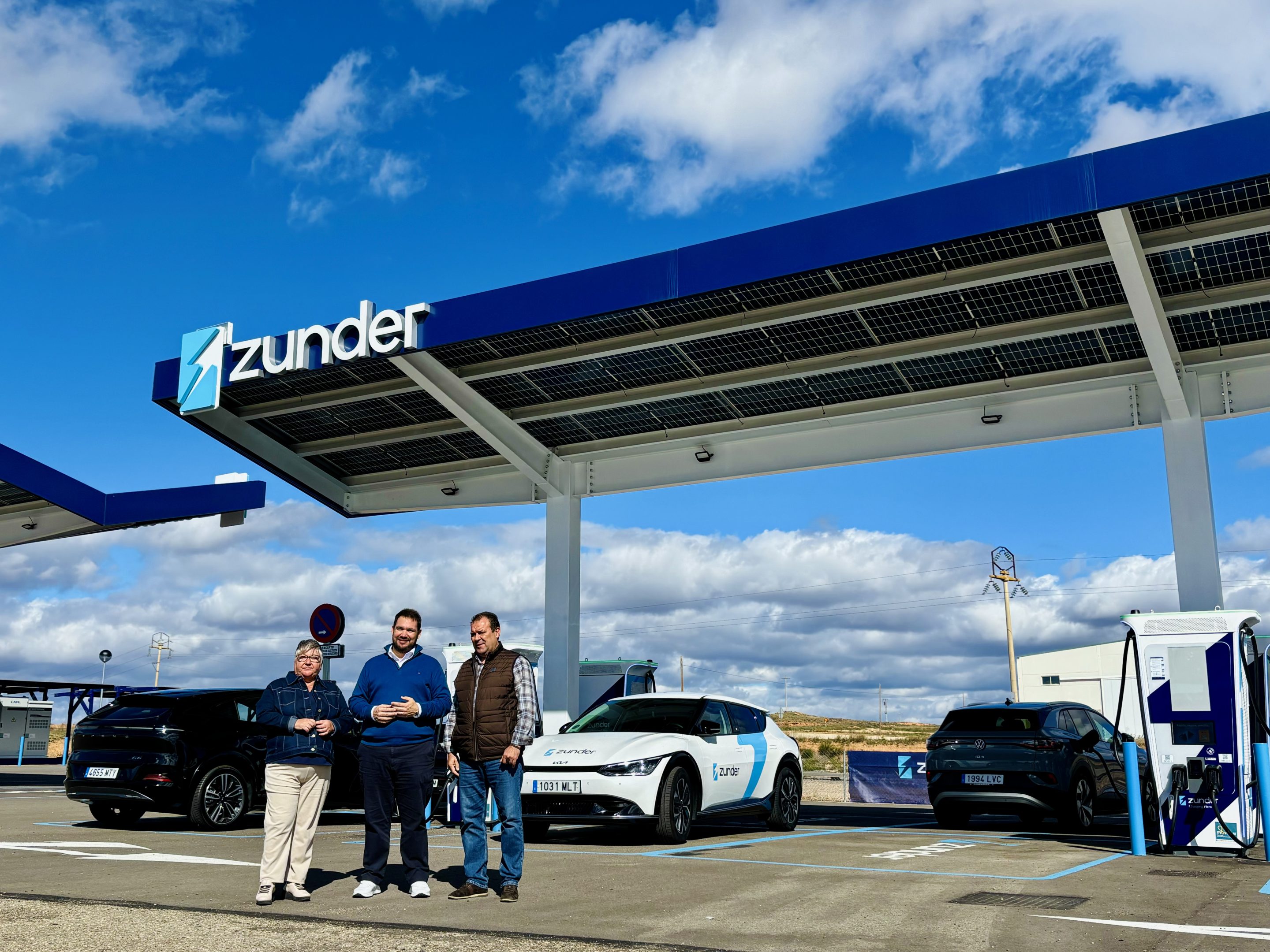 Estación de carga ultra-rápida de Zunder en Cetina, Zaragoza