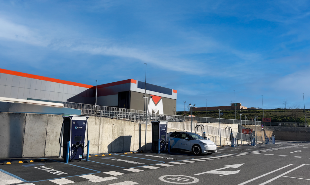 Estación de Carga de Zunder en Bormujos, Sevilla