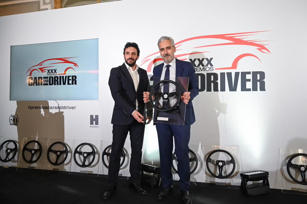 Zunder entrega el Premio Movilidad Eléctrica de Car&Driver