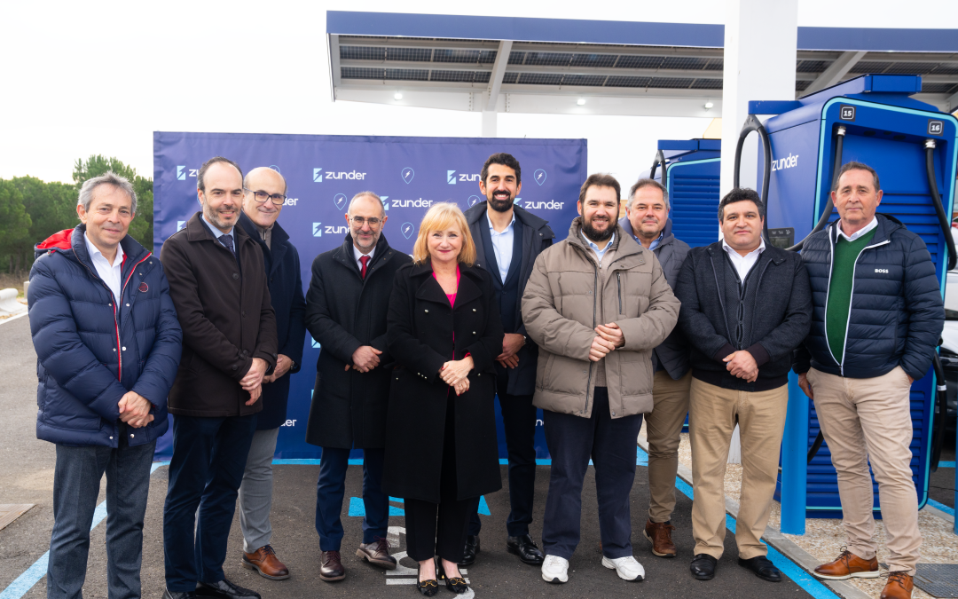 Zunder inaugurates the largest ultra-fast charging station on the A-6 in El Raso (Villalpando)